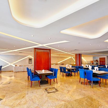 Al Bustan Hotel Sardzsa Kültér fotó