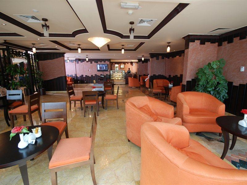 Al Bustan Hotel Sardzsa Kültér fotó